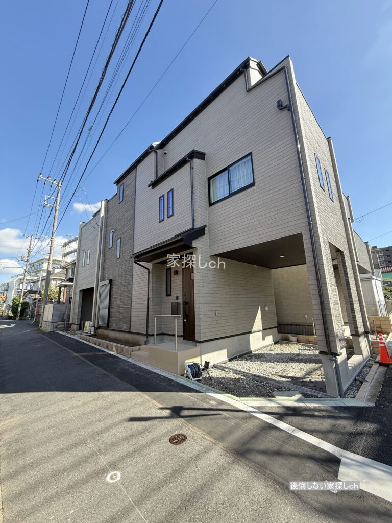 葛飾区新宿5丁目A号棟の外観