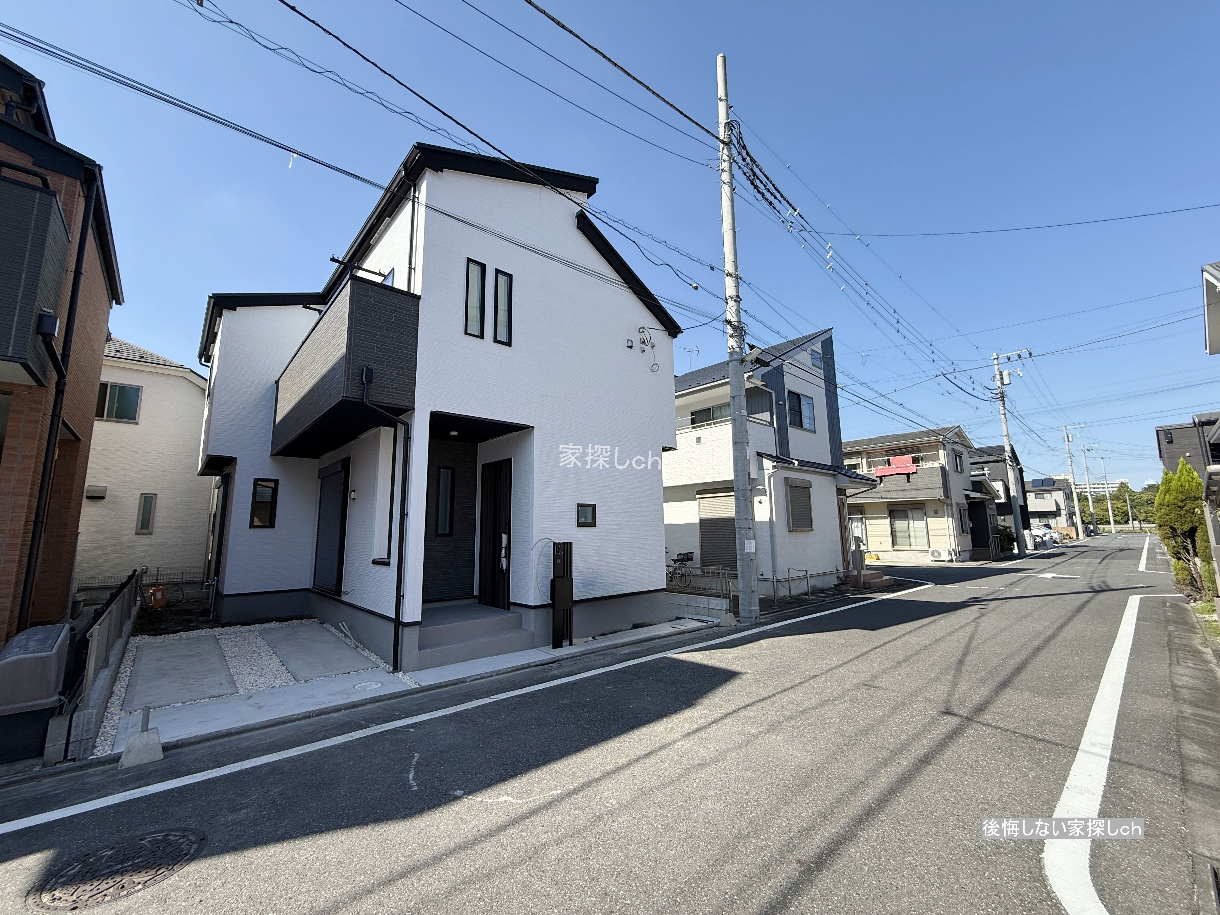 足立区花畑7丁目新築戸建の外観と前面6m公道